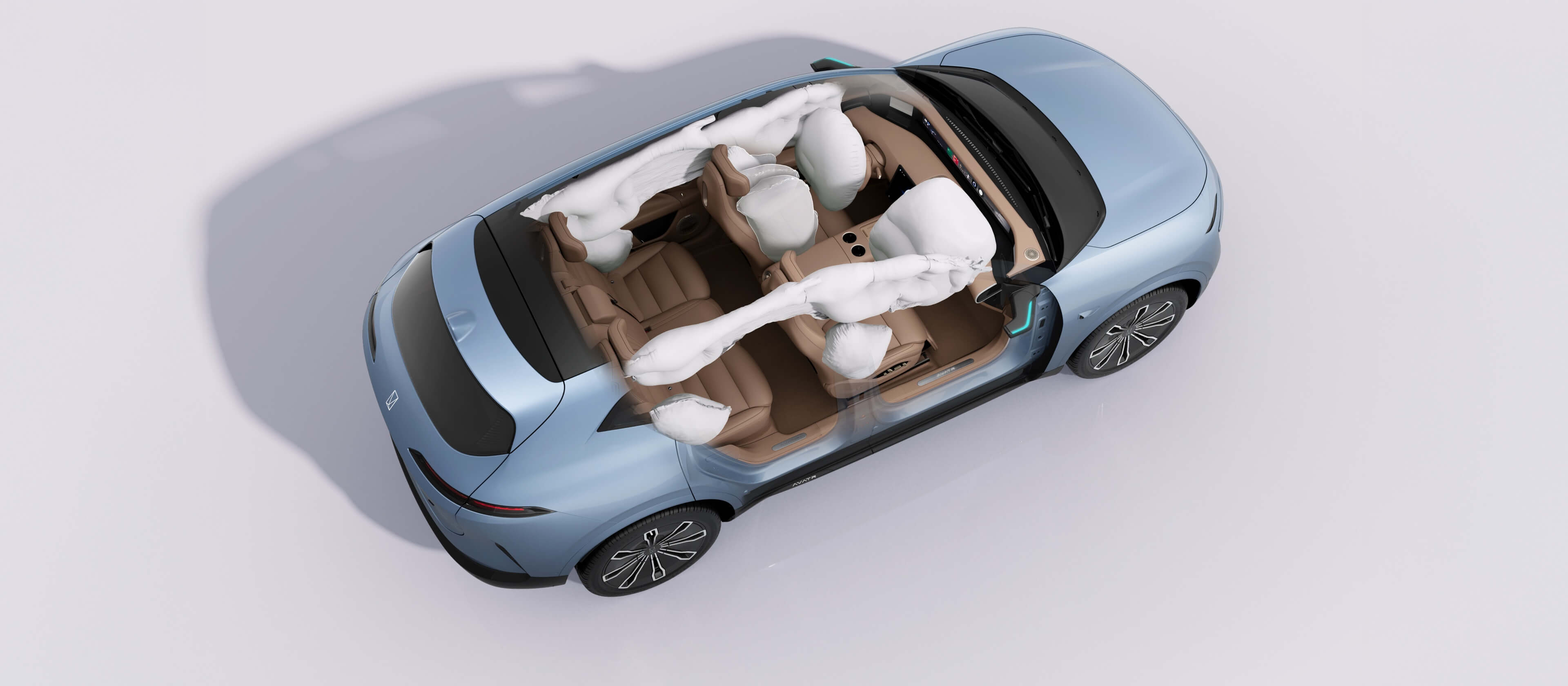 AVATR 07 — despliegue de los nueve airbags en el habitáculo